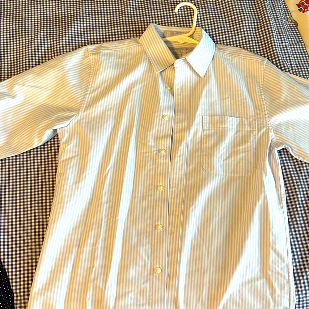 Boys button down shirt excellent condition